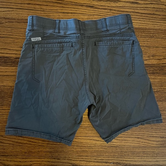 Men’s Shorts Lot (3 Pair) - Picture 3 of 10